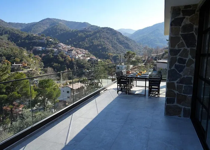 Luxury 5-bedroom Kalopanayiotis Сasa de vacaciones *