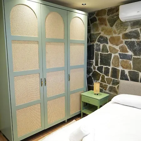 Luxury 5-bedroom Kalopanayiotis Holiday home