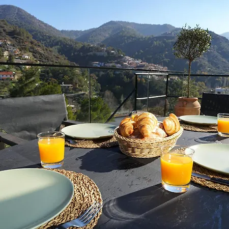 Luxury 5-bedroom Kalopanayiotis *