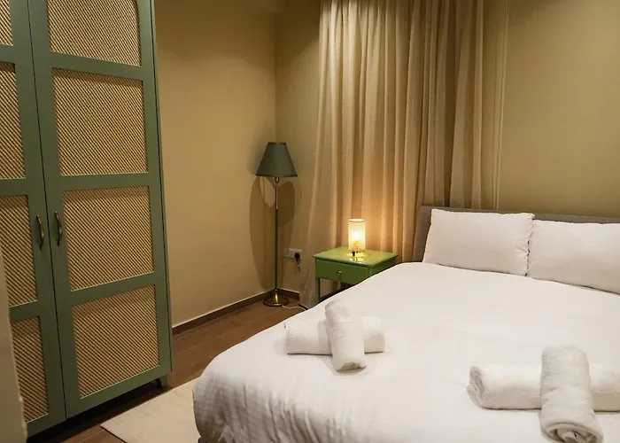 Luxury 5-bedroom Kalopanayiotis * Kalopanagiotis