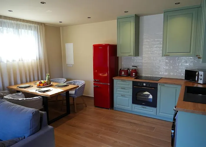 Luxury 5-bedroom Kalopanayiotis Kalopanagiotis